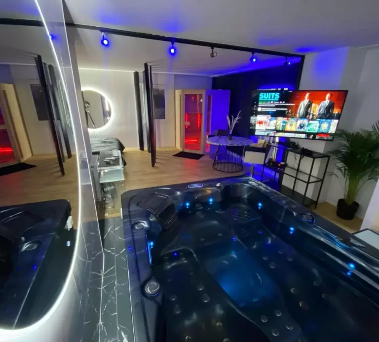 Suite & Spa Jacuzzi 78