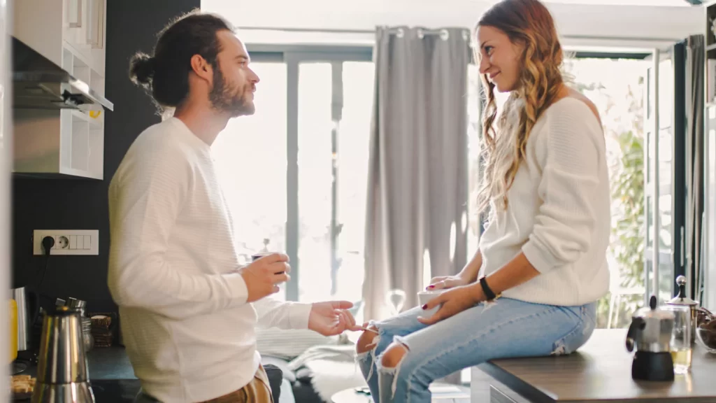 14 idées uniques pour une soirée romantique à la maison