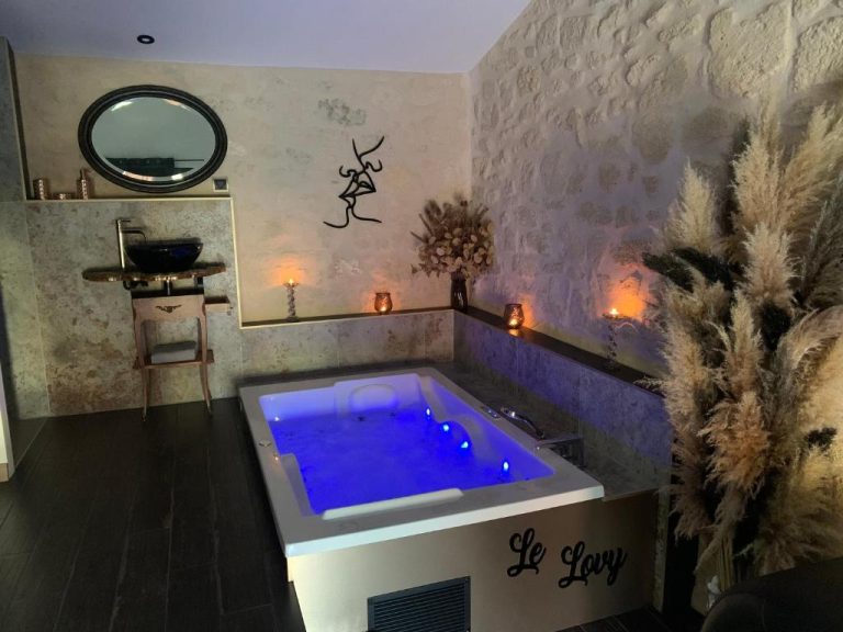 Le Lovy