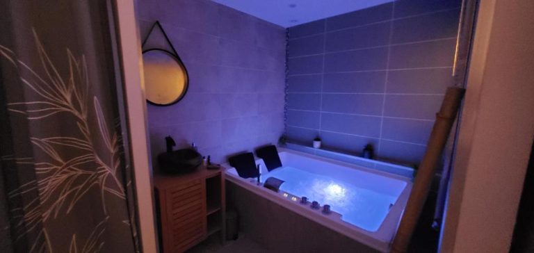 Il Était Une Fois - GAP Chambre romantique & SPA