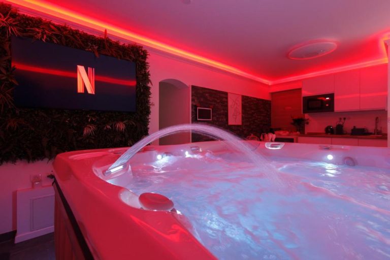 CASA AMOR & SPA