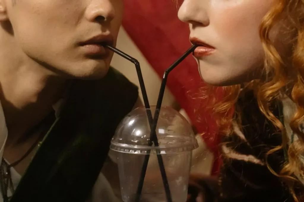 36 défis amusants pour les couples