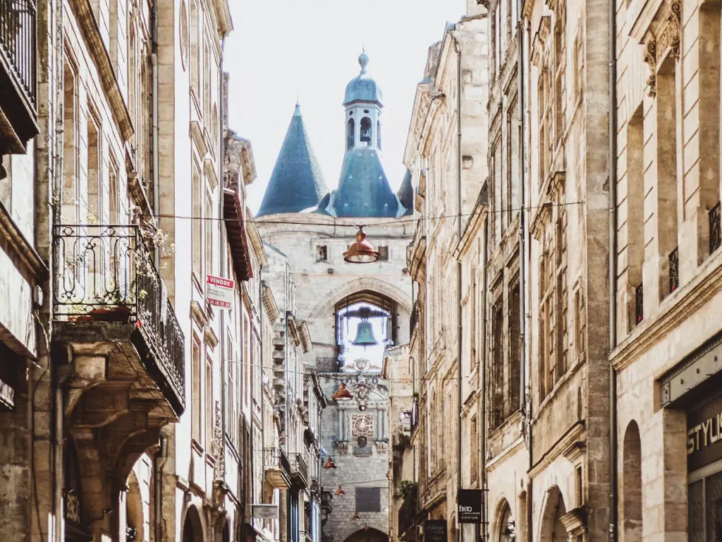 Activités à faire en couple à Bordeaux : Guide pour un séjour romantique