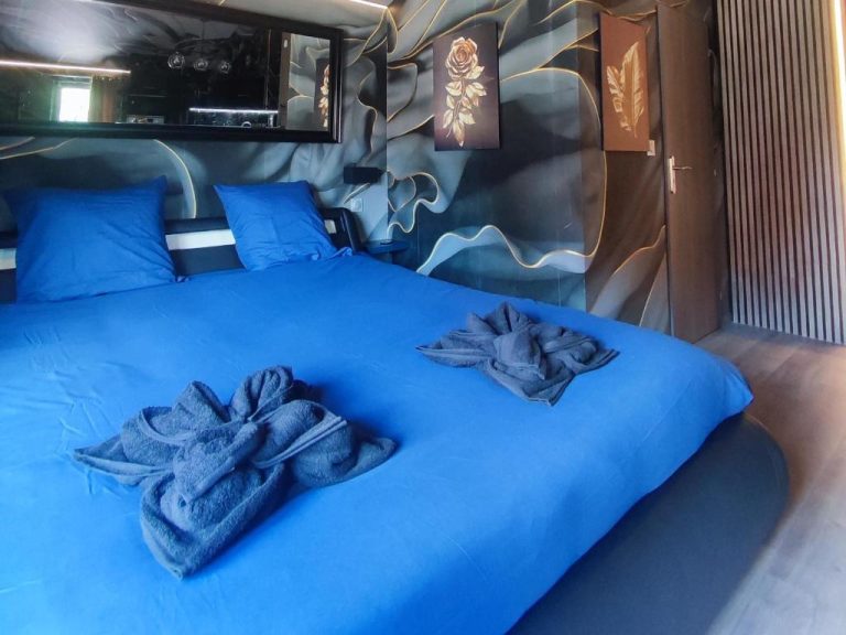 R luxury piscine et spa privatifs