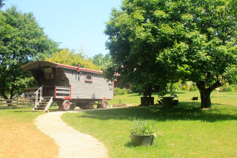 Belle Roulotte en Campagne : Séjour à Saint-Vincent
