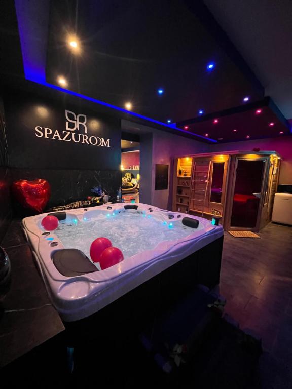 Spazuroom Luxury Suite
