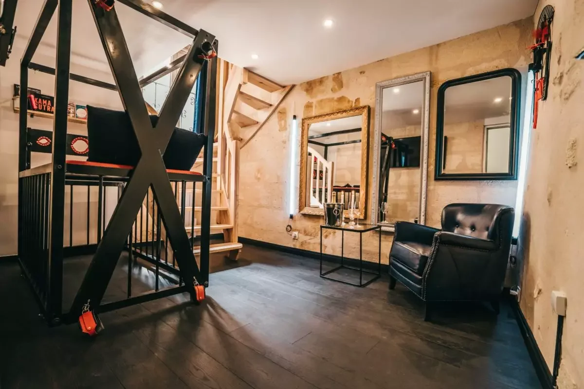 The PLAYROOM - Photo 1