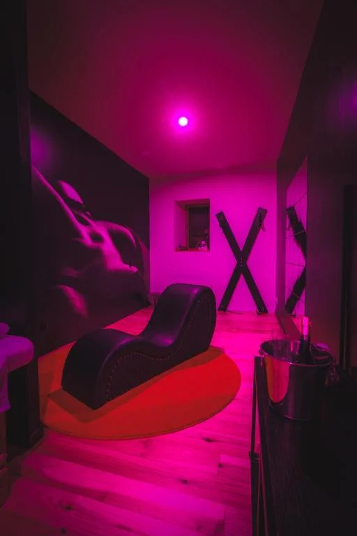 La Villa Lova - Suite romantique avec jacuzzi privatif