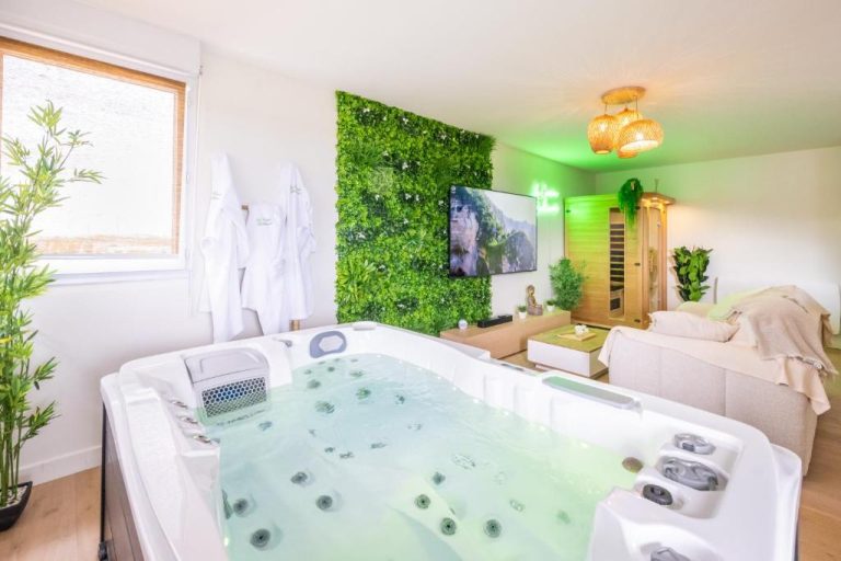 Le Cocon Balinais Jacuzzi, Sauna à Cugnaux